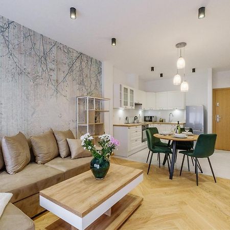 Kornwalia Apartman Nowy Targ Kültér fotó